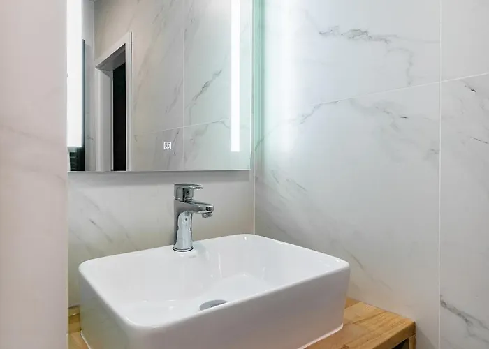 Platinex 2 * كراكوفيا